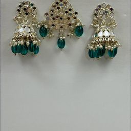ANTIQUE JEWELLERY Brass ewellery Set-36