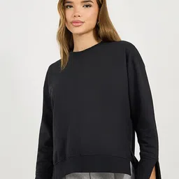 Styli Black Round Neck Long Sleeves Regular Fit Long Length Sweatshirt-image-72