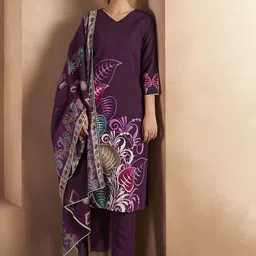 Anouk Women Floral Printed Kurta with Trousers & Dupatta-20