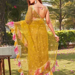 BLEESBURY Embellished Sequinned Net Saree image 3