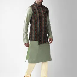 KISAH Men Green Kurta with Churidar & Nehru Jacket Set image 3