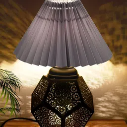 Homesake Grey Metal Contemporary Frusturical Shaped Table Lamp with Bulb-43