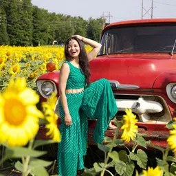 Chandbaali Leheriya Printed Top With Sharara & Dupatta image 2