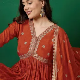 URMIR FASHION Women Ethnic Motifs Embroidered Empire Thread Work Kurta with Trousers & With Dupatta-picture-44
