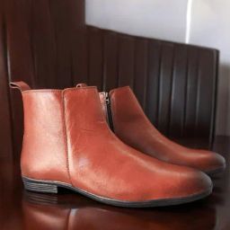 phabhu Men Round-Toe Boot with Slip-On Styling image 4