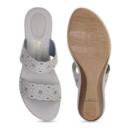 bata comfit Bata Textured Open Toe Wedges image 4