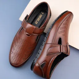 sneaklab Men Sandal-picture-3