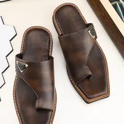 REAL BLISS FOOTWEAR Men Comfort Sandals-image-89