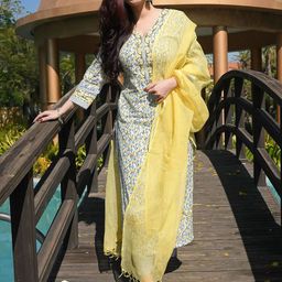 Moda Rapido Women Ethnic Motifs Printed Regular Kurta with Trousers & With Dupatta-23
