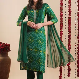 DIVASTRI Bandhani Printed Notch Neck Kurta with Trousers & Dupatta-picture-43