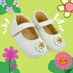 NESKA MODA Girls Embellished Ballerinas Flats-picture-33