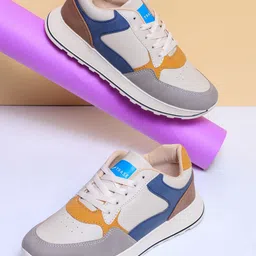 TRASE Women Sneakers-image-78