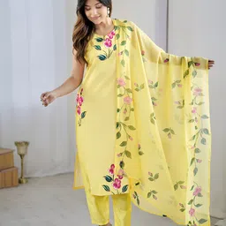 Brand Hill Women Floral Printed Kurta with Trousers & Dupatta-picture-21