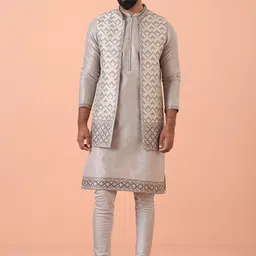 KISAH Men Regular Kurta with Churidar-image-74