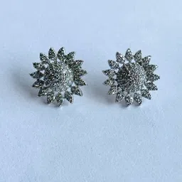 The Jewellery Tale Contemporary Studs Earrings-29