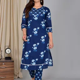 MURLI KURTI Floral Printed Sequinned Pure Cotton Kurta With Trouser-picture-38