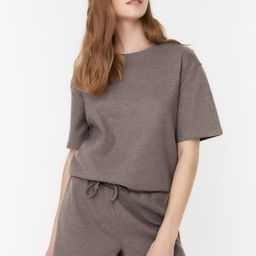 Trendyol Koyu Bej Round Neck T-Shirt With Shorts-picture-9