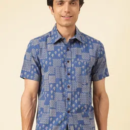 Fabindia Men Straight Abstract Printed Spread Collar Casual Shirt-image-28