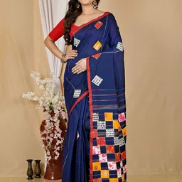 DipDiya Striped Geometric Patchwork Pure Cotton Taant Saree-image-78