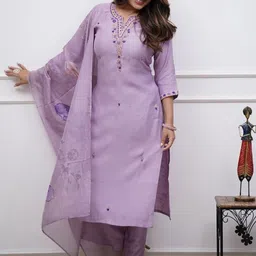 Navlik Floral Embroidered Thread Work Straight Kurta with Trouser & Dupatta-image-90