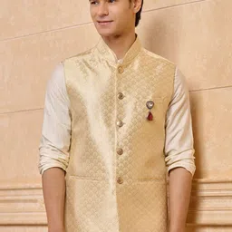 Tasva Printed Brocade Woven Nehru Jacket-picture-3