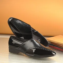 House of Pataudi Men Shoe Style Sandals-image-24