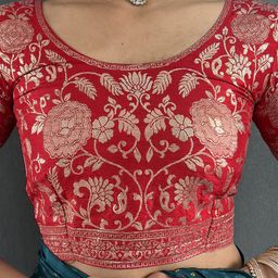 Anouk Printed Bandhani Saree with Blouse Piece image 3