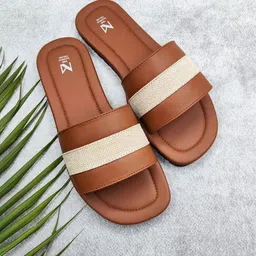 THE MADRAS TRUNK Women Open Toe Flats-image-50