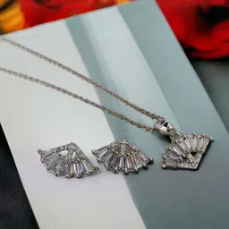 Opal Touch Brass Cubic Zirconia Jewellery set-picture-23