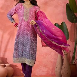HERE&NOW Women Bandhani Embroidered Regular Sequinned Kurta with Trousers & Dupatta-image-85