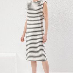 Trendyol Striped Monochrome Cotton T-shirt Midi Dress-image-67