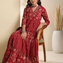 GULMOHAR JAIPUR Women Floral Printed Calf Lengthm Anarkali Kurta-picture-15
