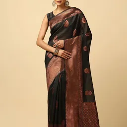 Aldwych Floral Woven Design Banarasi Saree-picture-47