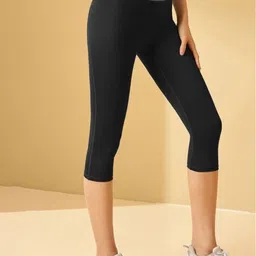 HRX by Hrithik Roshan High-Rise Three-Fourth Length Yoga Tights-picture-45