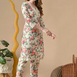 BKApparels Women Floral Printed Thread Work Pure Cotton Kurta with Pyjamas-picture-53
