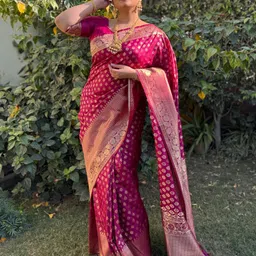 yourwish Ethnic Motifs Woven Zari Silk Banarasi Saree With Unstitched Blouse Piece-image-1