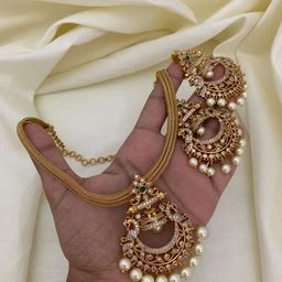 Anouk Gold-Plated Cubic Zirconia-Studded & Beaded Jewellery Set image 4