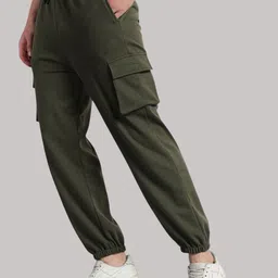 Q-rious Men Mid Rise Cargo Joggers-image-80