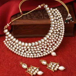 Stefan Gold-Plated Kundan-Studded Jewellery Set-picture-34