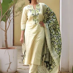 Moda Rapido Women Ethnic Motifs Embroidered Thread Work Kurta with Trousers & Dupatta-picture-25