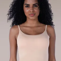Soie Women Seamless Body Fit Padded Bra Top with Detachable Straps-16