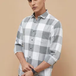 CODE by Lifestyle Buffalo Checked Cotton Casual Shirt-image-85