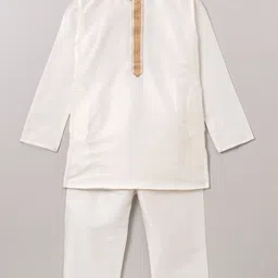 Pehanaava Boys Regular Gotta Patti Kurta with Pyjamas-50