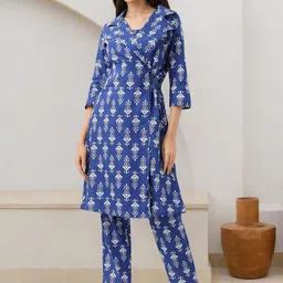 Ishin Printed V Neck Top With Trousers Co-Ords Set-picture-37