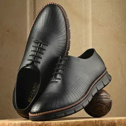 BIZZARO Men Brogues-picture-56