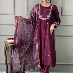 CaniBani Floral Embroidered Notch Neck Chanderi Silk A-Line Kurta With Trousers & Dupatta-picture-9