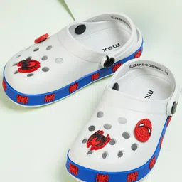 max Boys Clogs-21