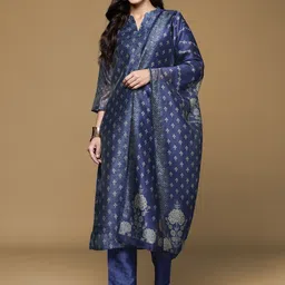 House of Pataudi Women Floral Printed Straight Kurta With Trousers & Dupatta-16