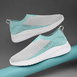 Killer Men Colourblocked Lightweight Slip-On Sneakers-image-69