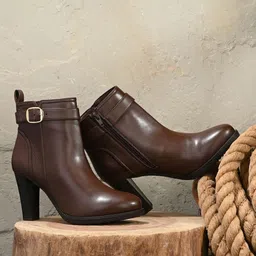Roadster Women Lifestyle Co Block-Heeled Chelsea Boots-32
